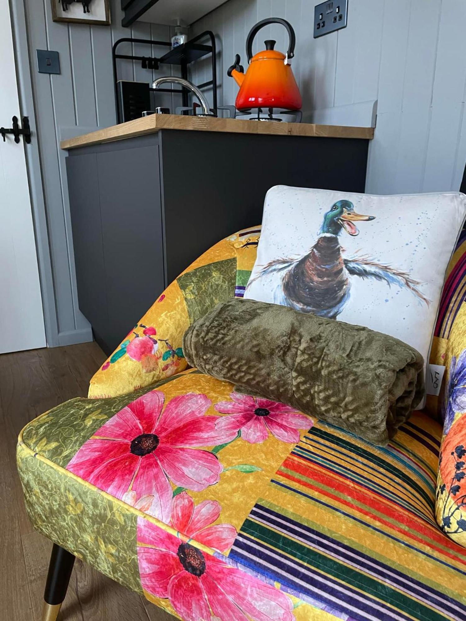 Rusty Duck Retreat Shepherds Hut Shedfield Exterior foto